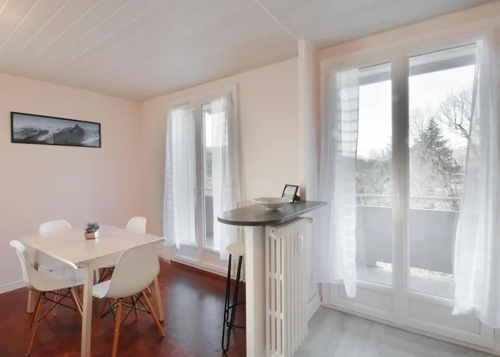 Pleasant T3 Near The Thermes De Marlioz * エクスレバン